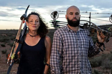 Abacus finds love and survival in the Outback